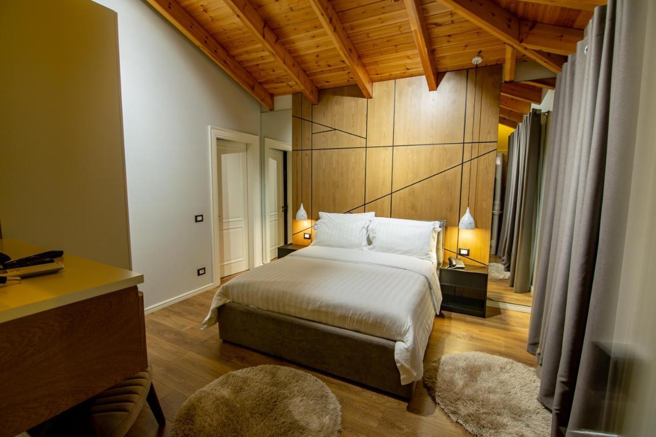 Tree Hotel Κορυτσά Εξωτερικό φωτογραφία